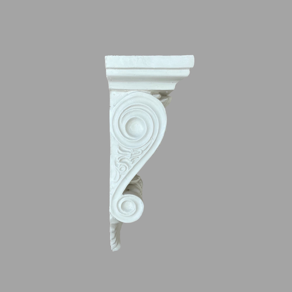 CL-CB02 Medium Corbel. Height: 390mm. Width: 165mm. Depth: 125mm