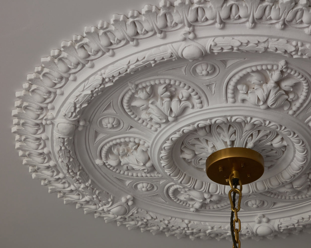 Cornice Store Large Enriched Victorian Edwardian plaster Ceiling Rose CL-CR50 image 3
