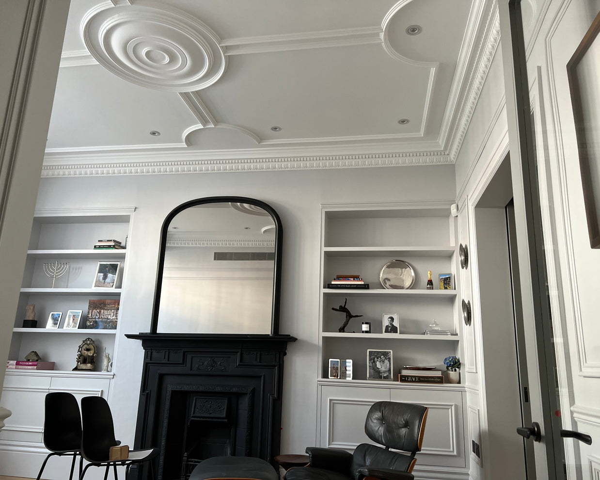 CL-P02 Small Panel Moulding. Width: 45mm. Height: 30mm.