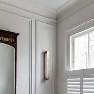 CL-VE27 Large Victorian/Edwardian Cornice. Projection: 190mm. Height: 180mm.