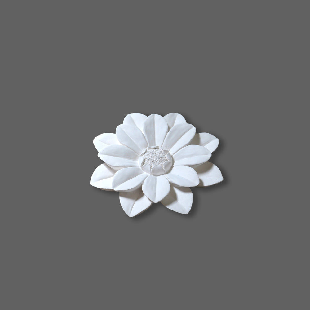 Cornice Store London small Enriched Plaster Ceiling Rose CL-CR54 image 2