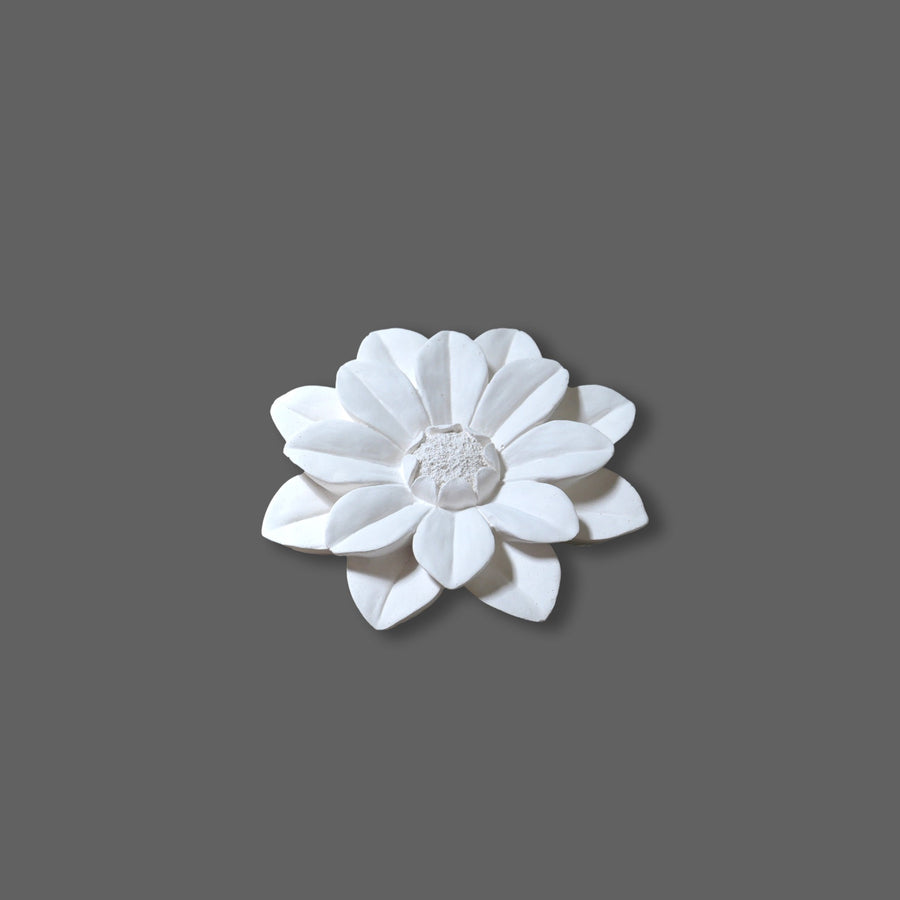 Cornice Store London small Enriched Plaster Ceiling Rose CL-CR54 image 2