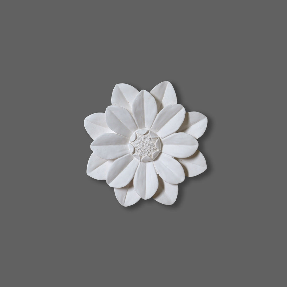 Cornice Store London small Enriched Plaster Ceiling Rose CL-CR54 image 1